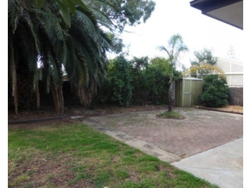 10 BOYD Crest, West Lakes Shore SA 5020