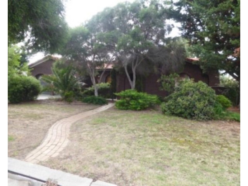 10 BOYD Crest, West Lakes Shore SA 5020