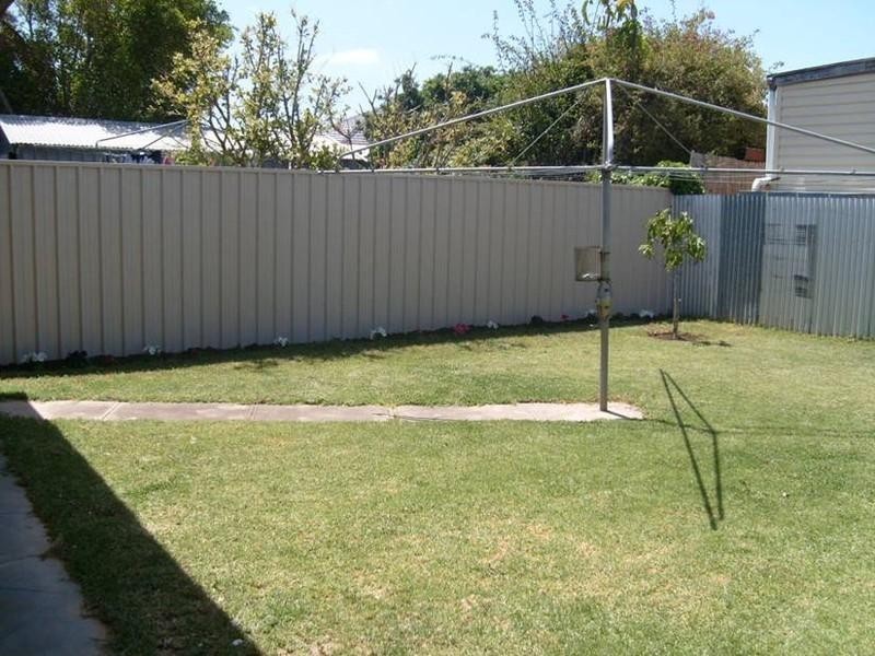 15 PALM Avenue, Royal Park SA 5014