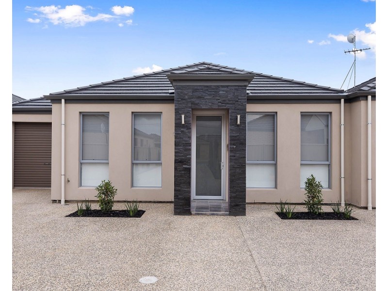 15b Marinoff Street, Seaton SA 5023