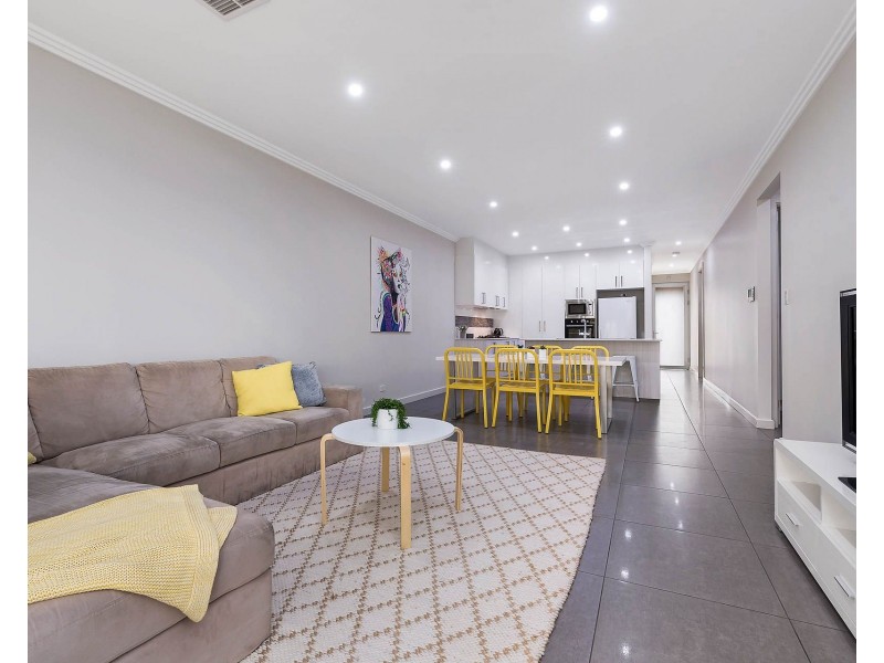 15b Marinoff Street, Seaton SA 5023