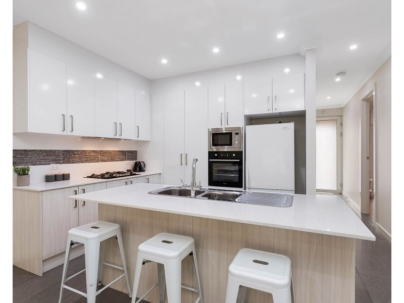 15b Marinoff Street, Seaton SA 5023