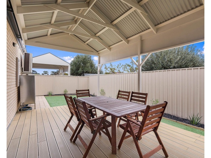 15b Marinoff Street, Seaton SA 5023