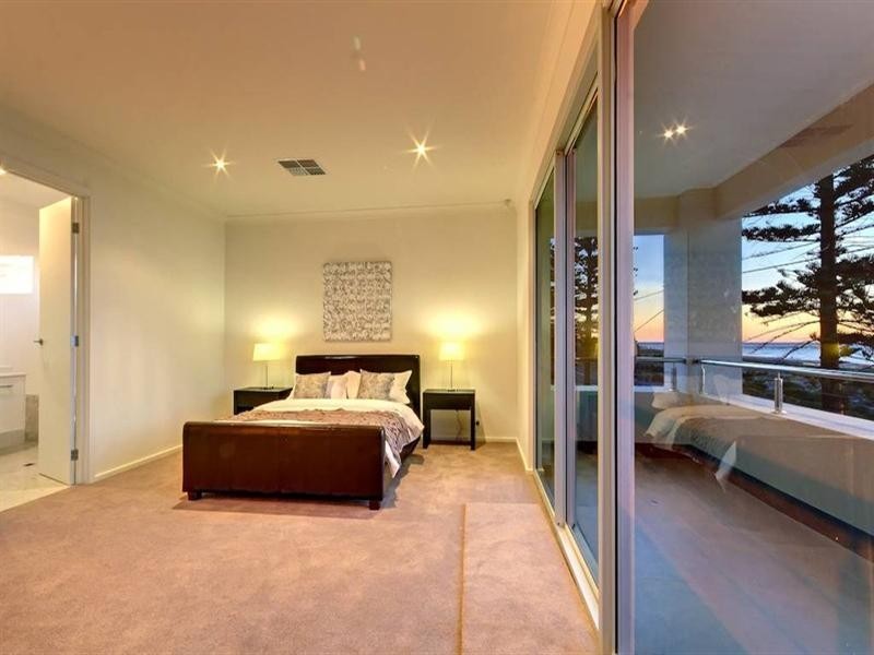 133 Esplanade, Largs Bay SA 5016