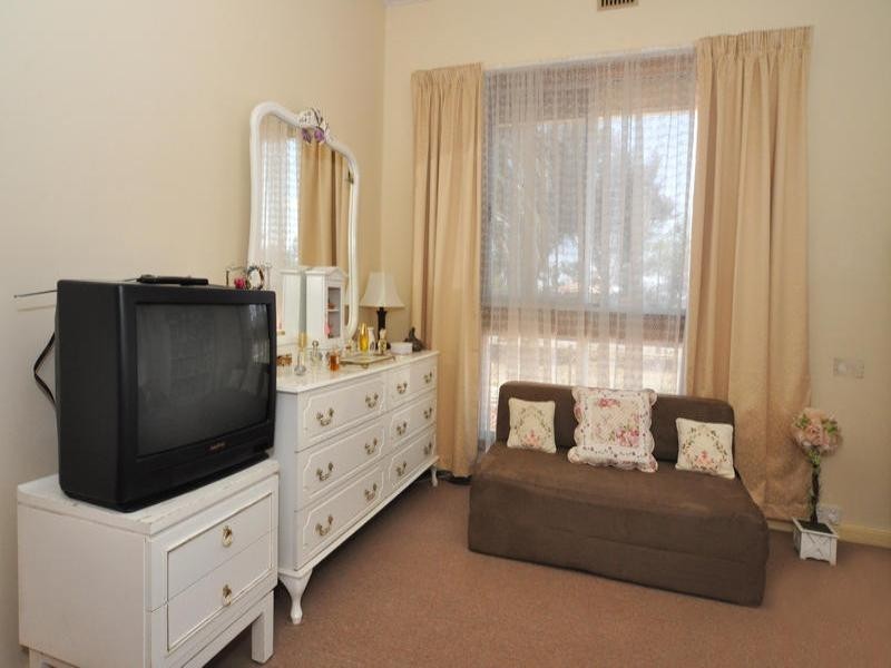 26 Solvay Road, Taperoo SA 5017