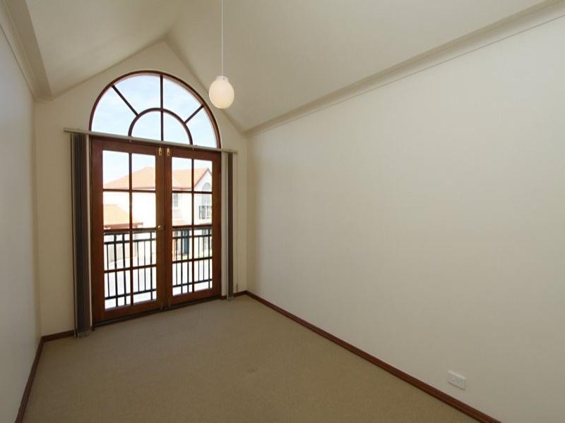 6/251 Military Road, West Lakes Shore SA 5020