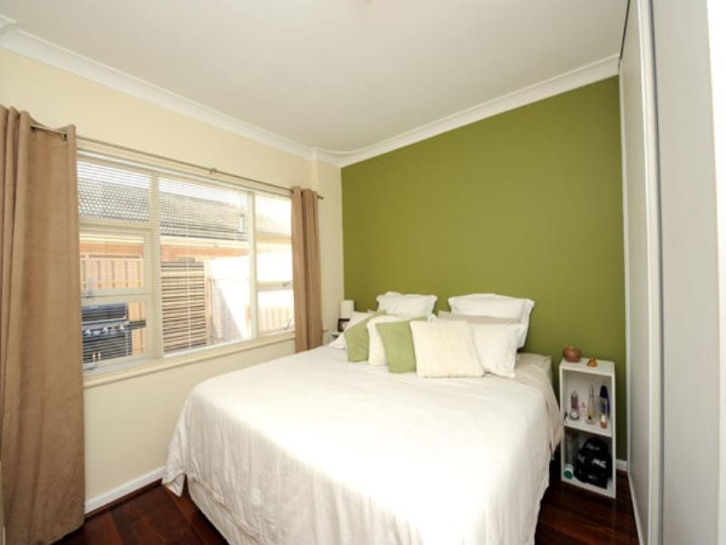 2/372 Tapleys Hill Road, Seaton SA 5023