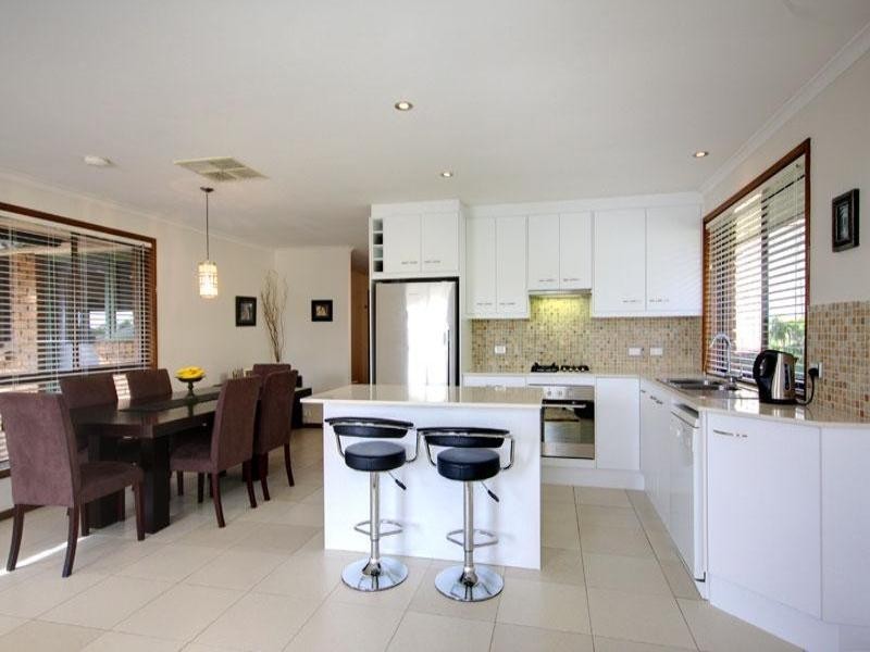 4 Coalport Terrace, Modbury Heights SA 5092