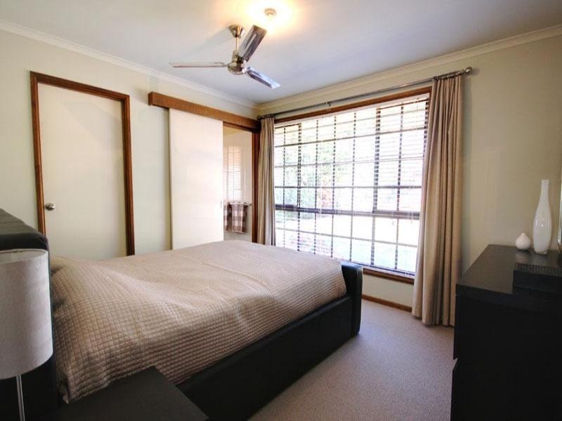 4 Coalport Terrace, Modbury Heights SA 5092