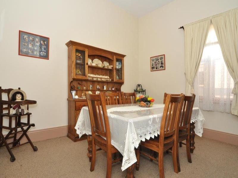 19 Walker Street, Birkenhead SA 5015