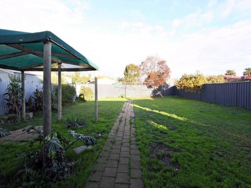 2 Parker Street, Alberton SA 5014