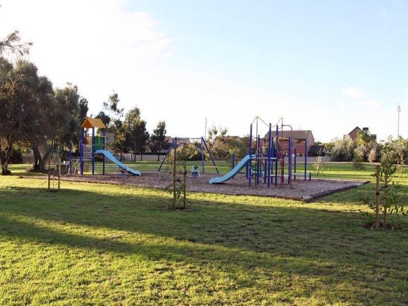 2 Parker Street, Alberton SA 5014