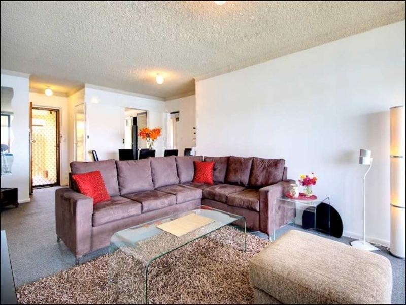 2/80 Military Road, Tennyson SA 5022