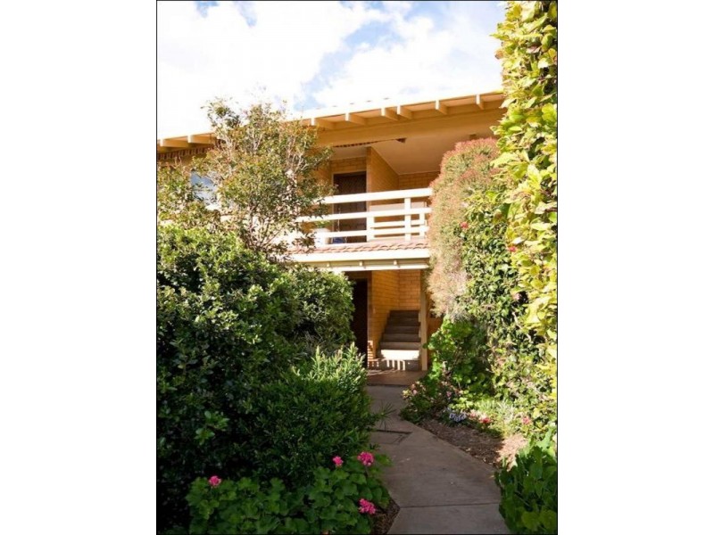 2/80 Military Road, Tennyson SA 5022