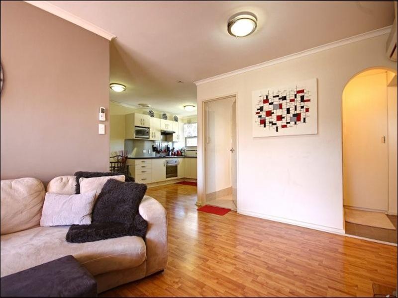 17/7 Mooloola Way, West Lakes Shore SA 5020