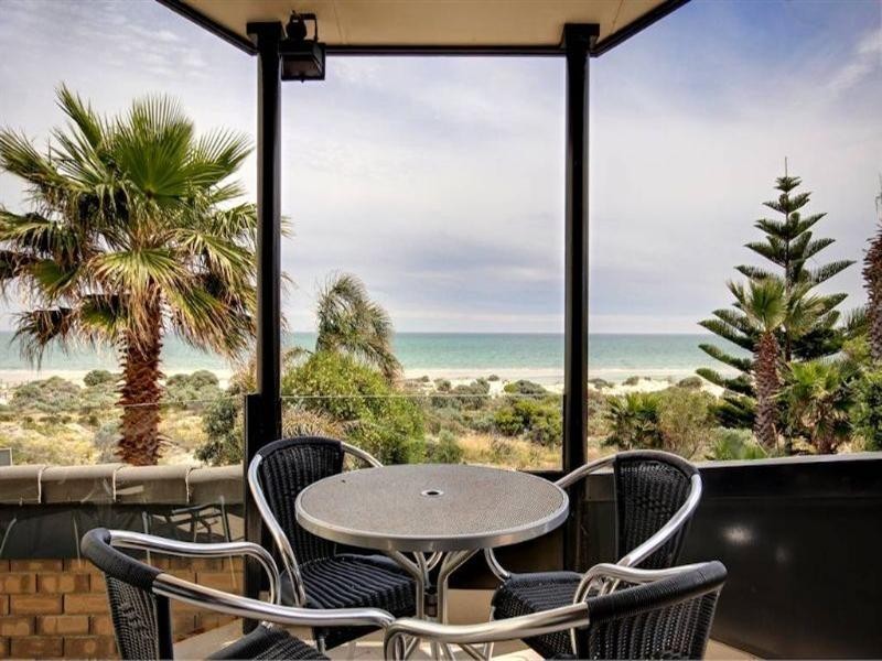 33 Tennyson Heights Court, Tennyson SA 5022