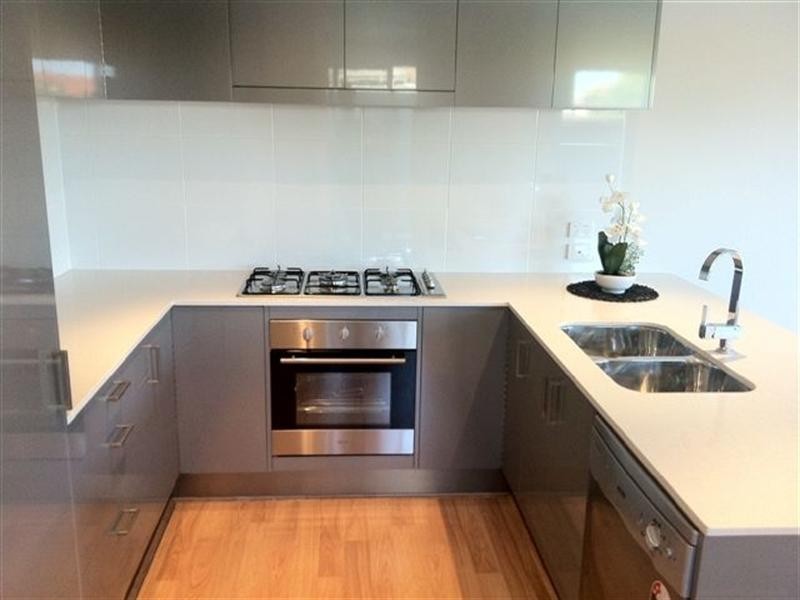 1 and 2/1a Montrose Avenue, Seaton SA 5023