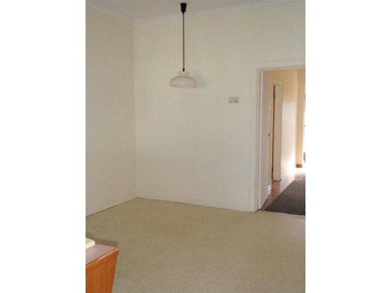 123 Trimmer Parade, Seaton SA 5023