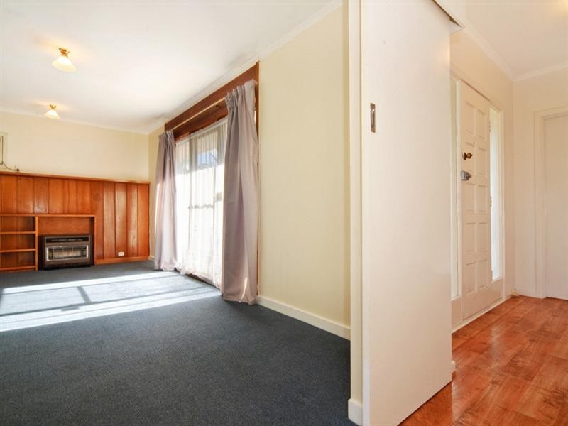 255 Wright Road, Valley View SA 5093