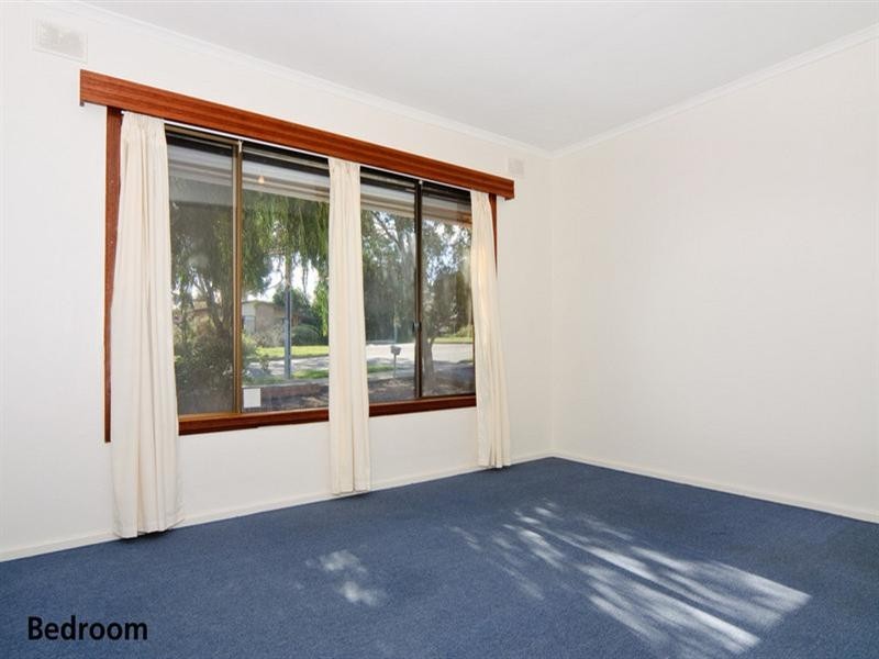 255 Wright Road, Valley View SA 5093