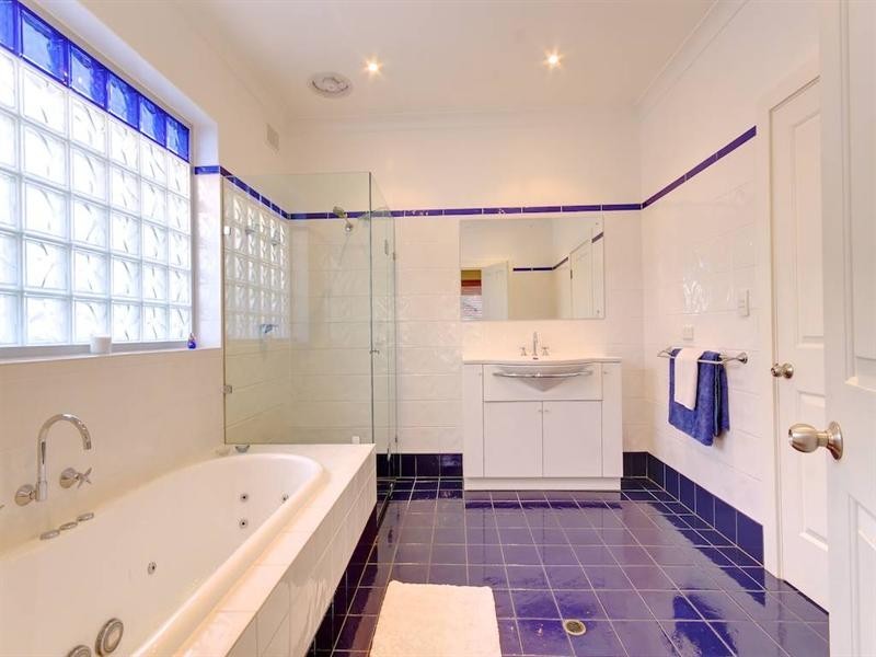 10 Olive Street, Seaton SA 5023