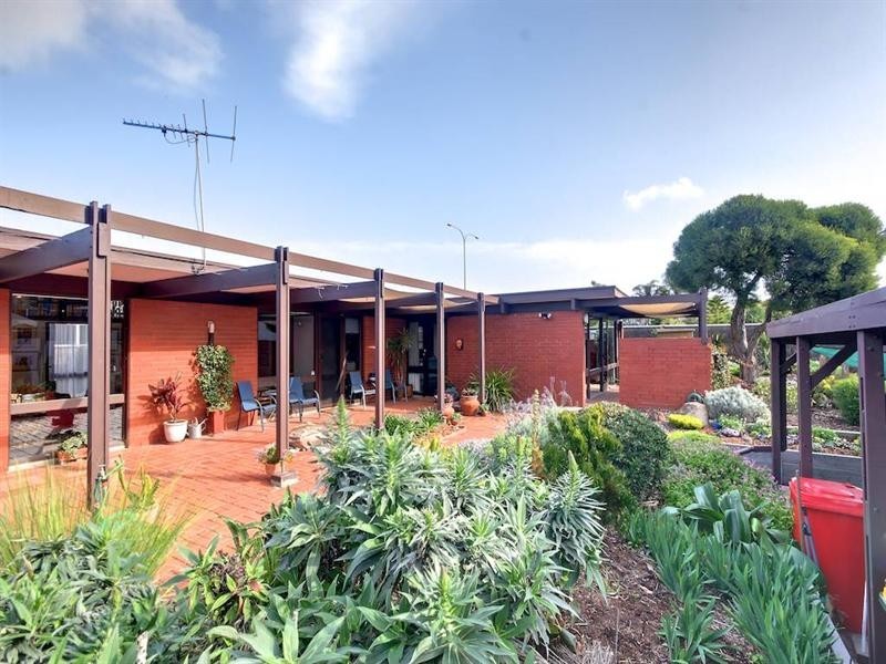 63 The Annie Watt Circuit, West Lakes Shore SA 5020