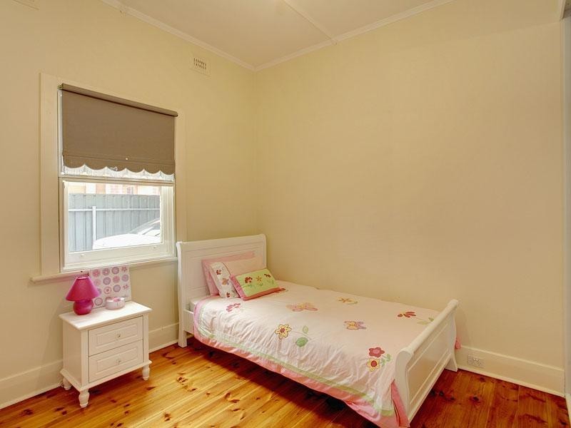 5 La Perouse Avenue, Flinders Park SA 5025