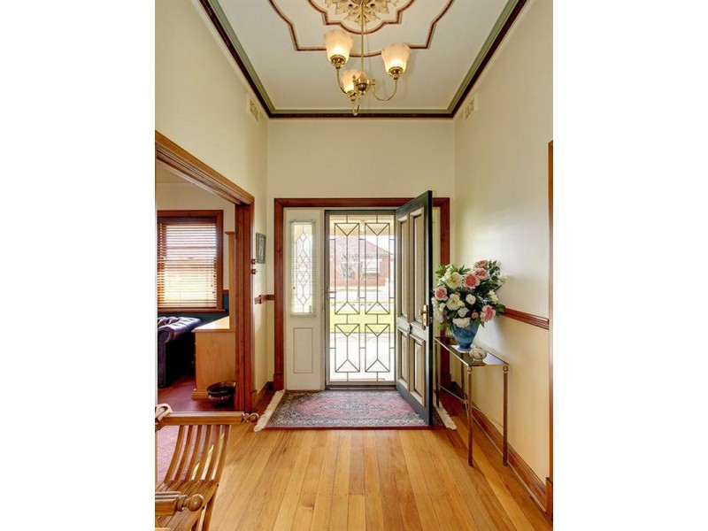 65 Oval Avenue, Woodville South SA 5011