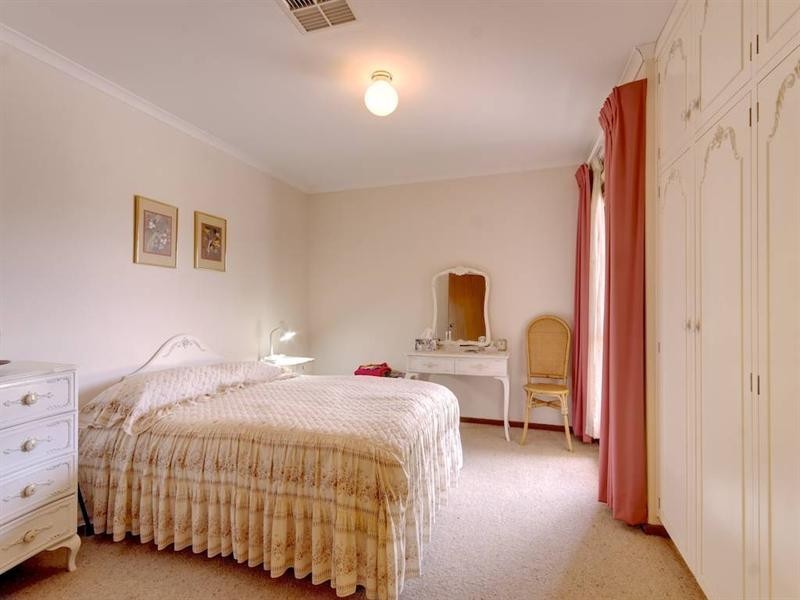 298 Sportsmans Drive, West Lakes SA 5021