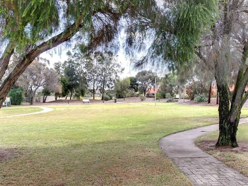 298 Sportsmans Drive, West Lakes SA 5021