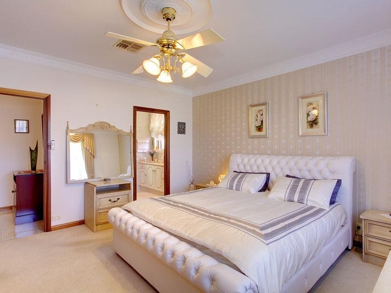 26 Rivett Avenue, Fulham Gardens SA 5024