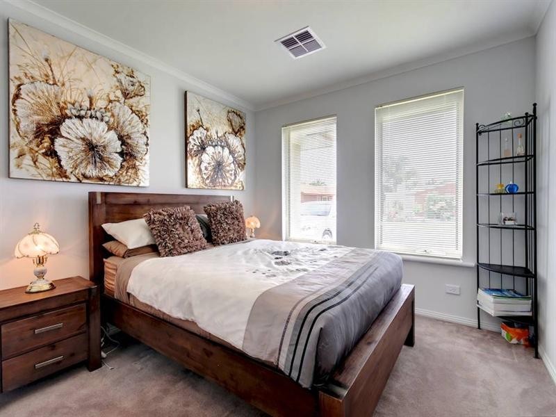 9a Mallacoota Place, West Lakes Shore SA 5020