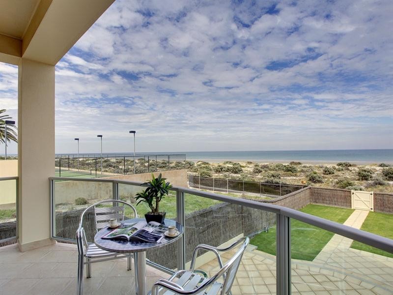 8a Bucknall Close, Tennyson SA 5022