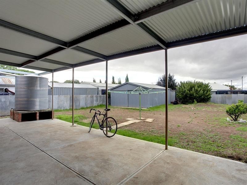 11 Glenavon Street, Woodville South SA 5011