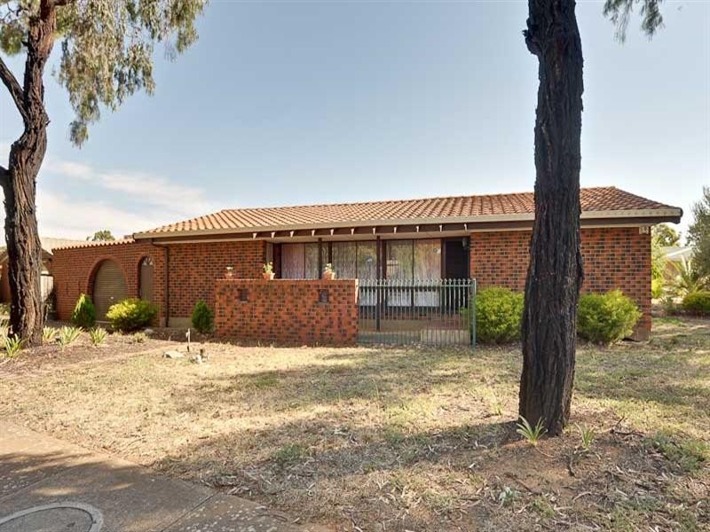 9 Camelot Drive, Paralowie SA 5108