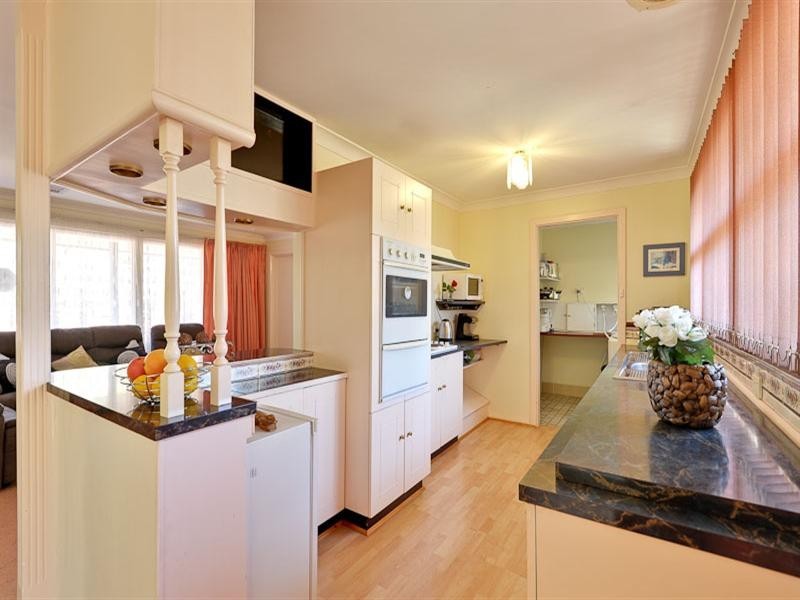 9 Camelot Drive, Paralowie SA 5108