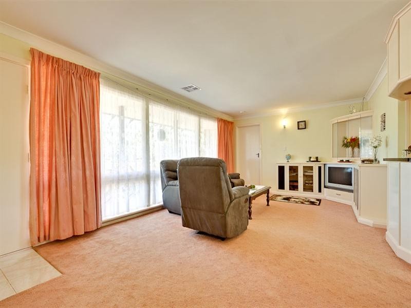 9 Camelot Drive, Paralowie SA 5108