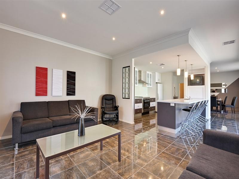 3 Ibis Street, Mawson Lakes SA 5095