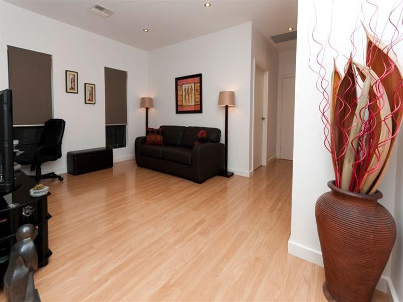 2 Mundulla Street, Kilkenny SA 5009