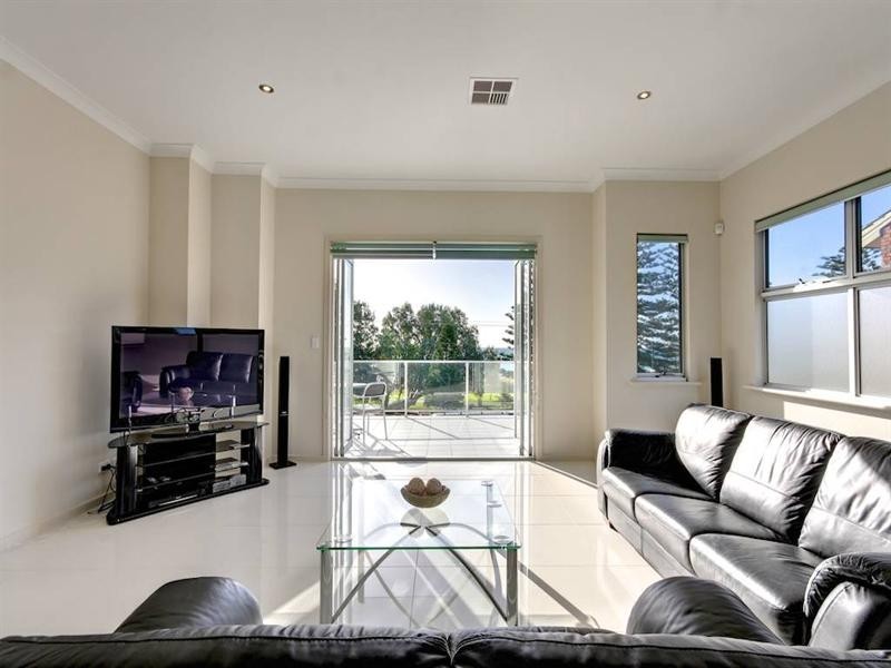 24A Esplanade, Semaphore South SA 5019
