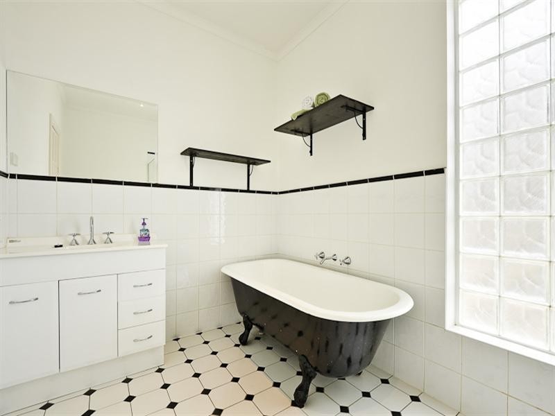 21 Bayly Street, Hendon SA 5014