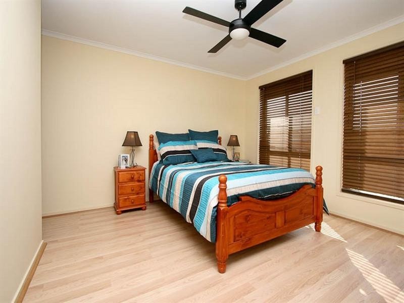 1 Portsea Crescent, Burton SA 5110