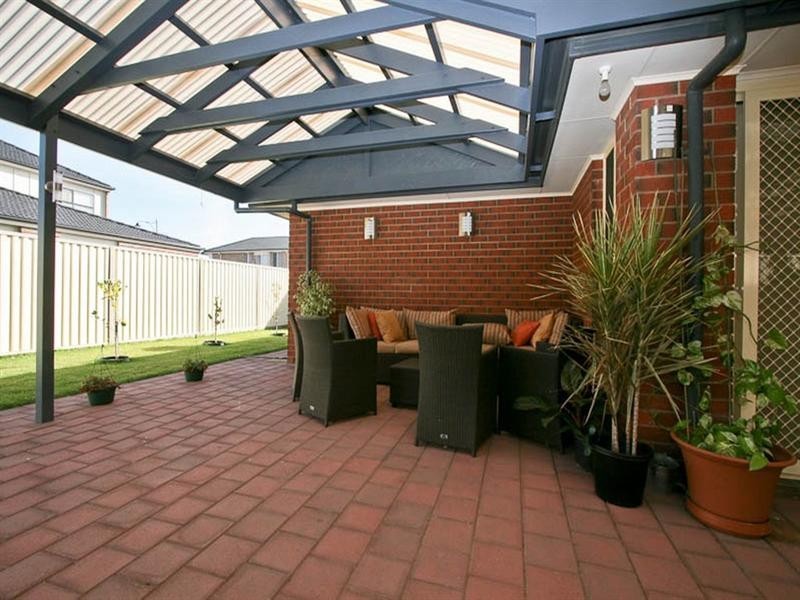 1 Portsea Crescent, Burton SA 5110