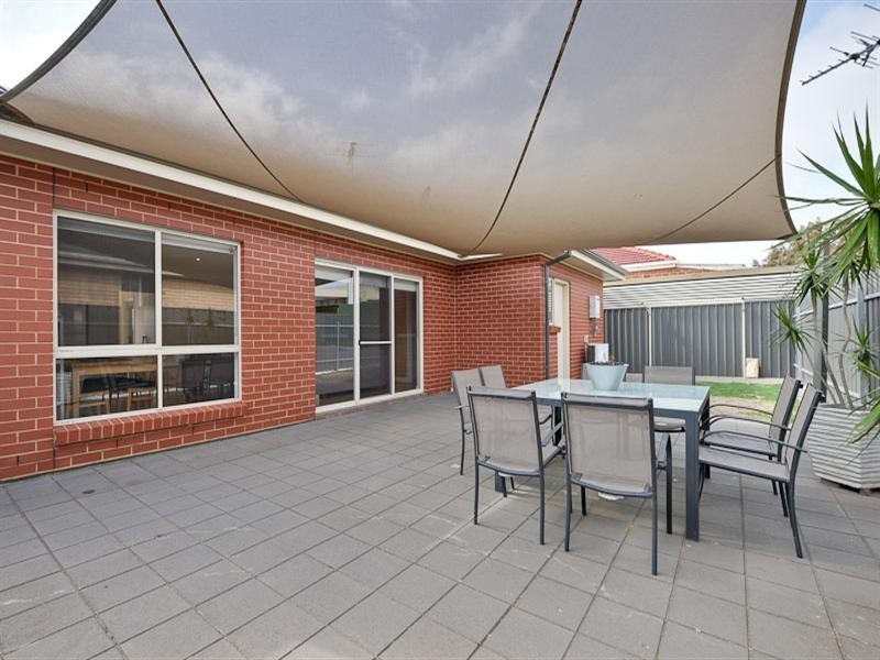 2A Fourth Avenue, Seaton SA 5023