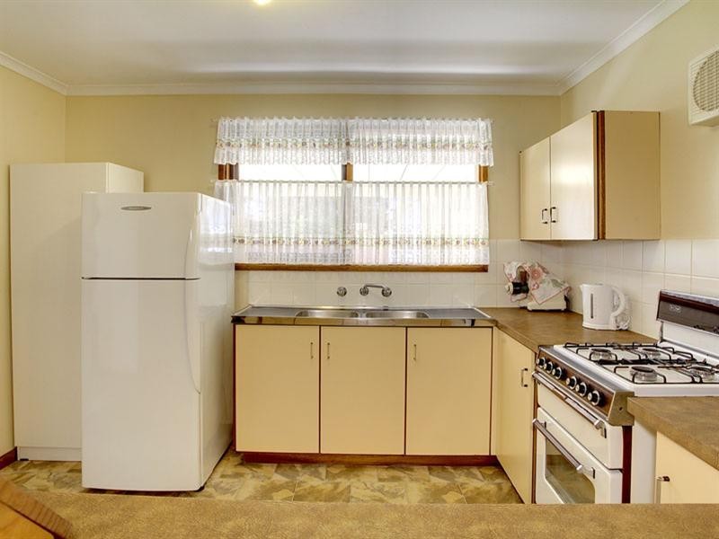 4 Crafter Street, Grange SA 5022