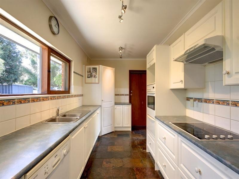 4 Timor Court, West Beach SA 5024