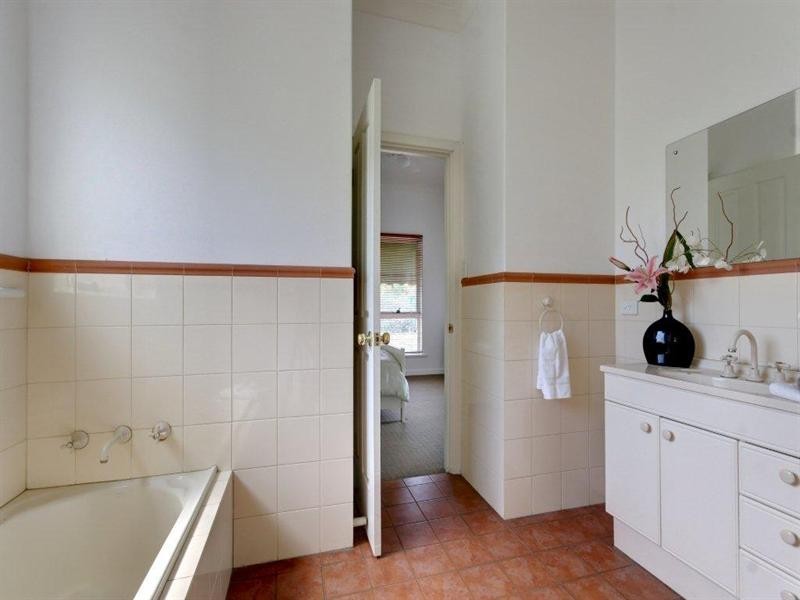 8 Spring Grove, Klemzig SA 5087