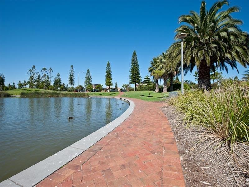 Unit 19/2 Island Drive, West Lakes SA 5021