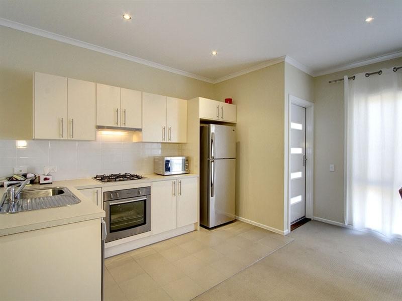 Unit 1/9 North Parade, Royal Park SA 5014