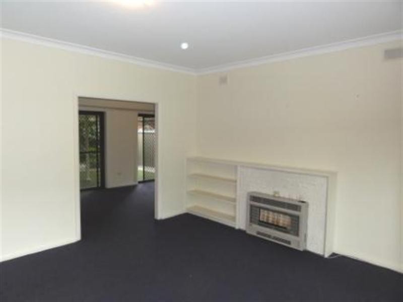 32 Chippendale Avenue, Fulham SA 5024
